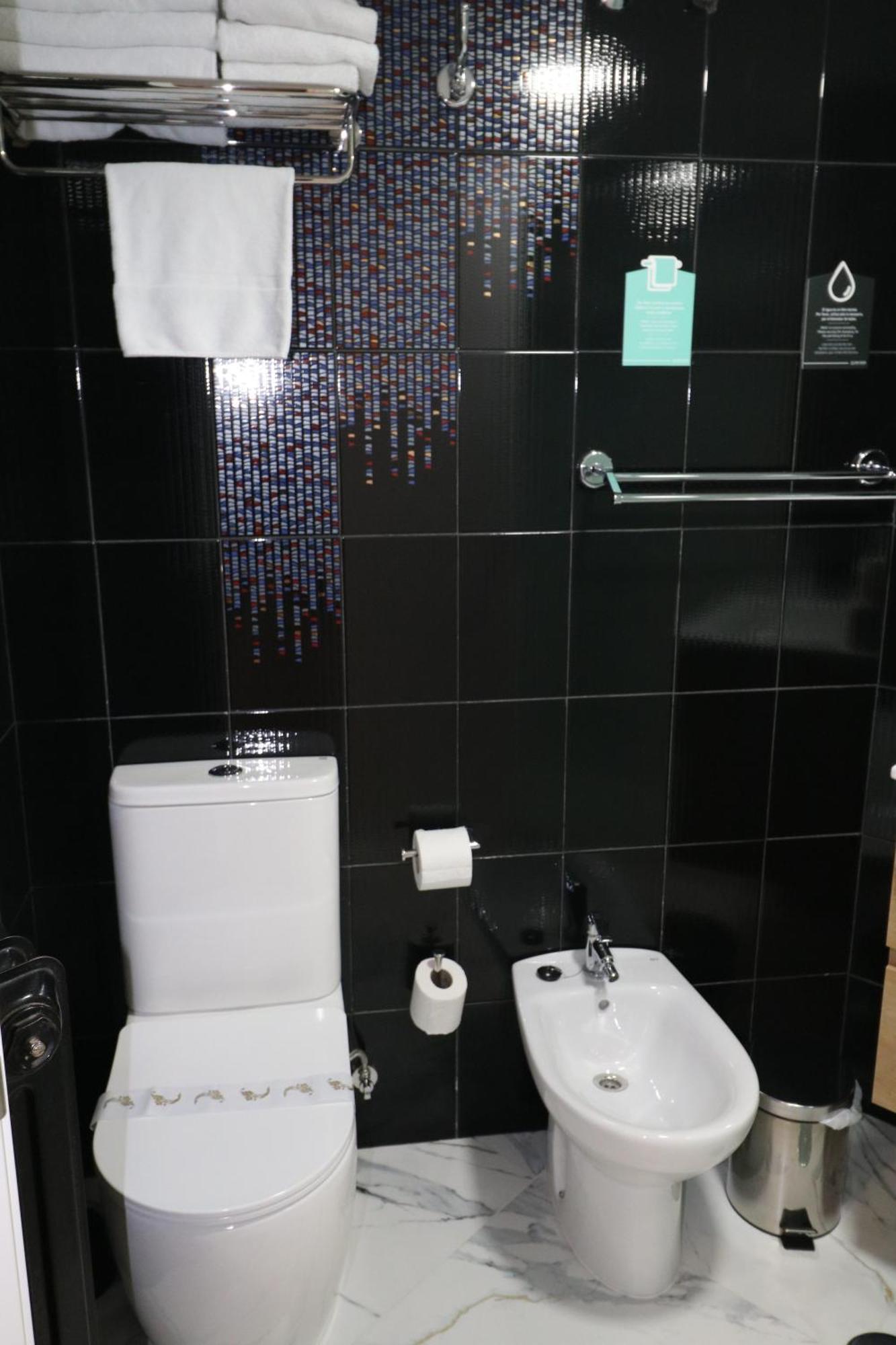 Hostal Alda Palencia Plaza Eksteriør bilde
