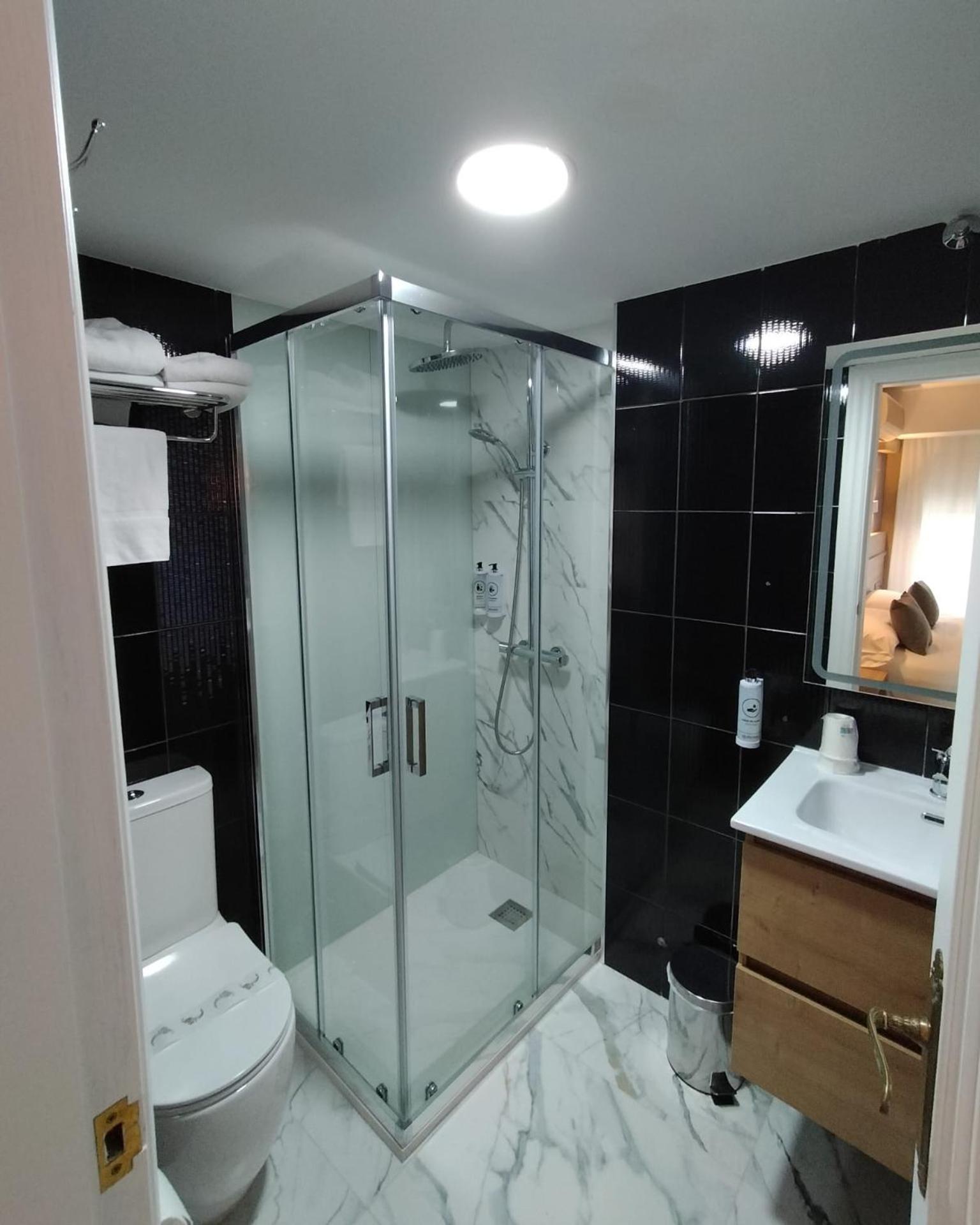 Hostal Alda Palencia Plaza Eksteriør bilde
