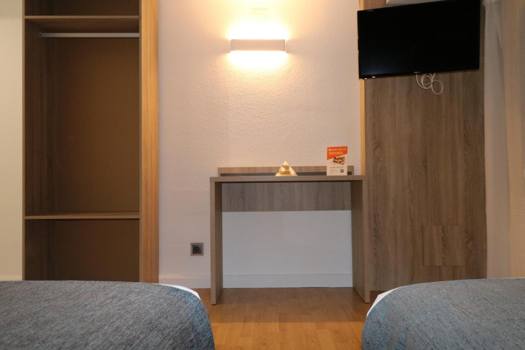 Hostal Alda Palencia Plaza Eksteriør bilde